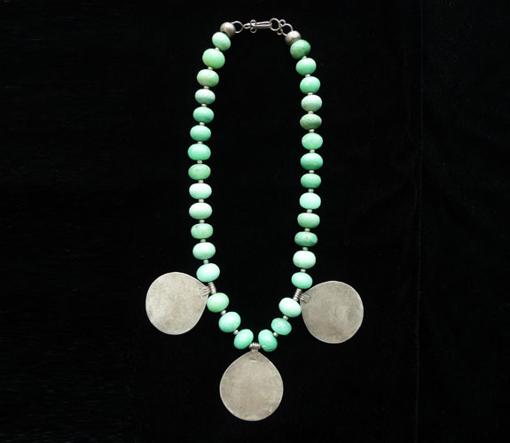 Carbone Necklace